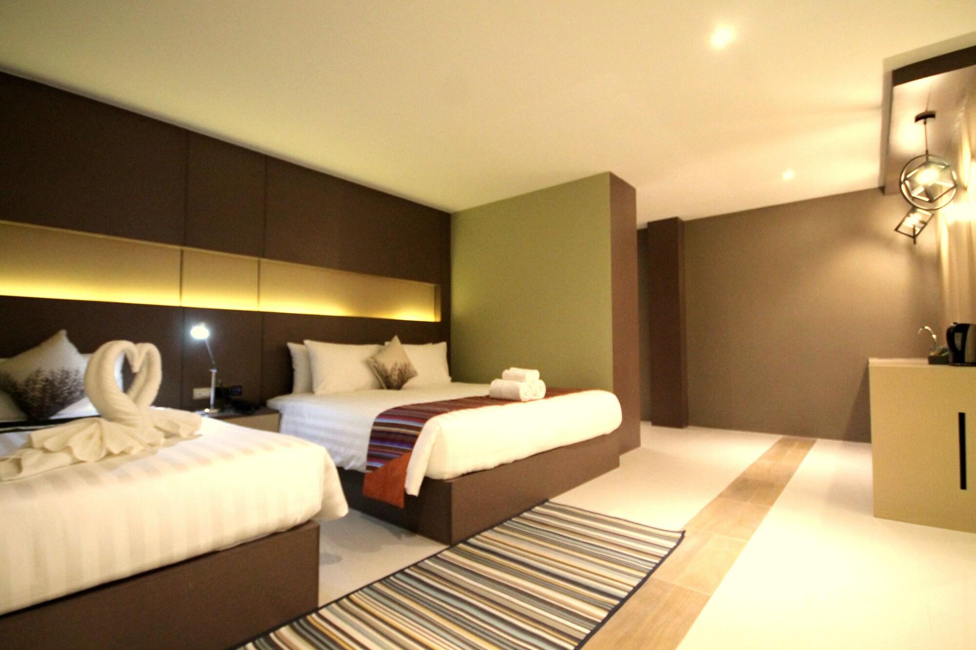 Rooms Republic Pattaya Exterior photo