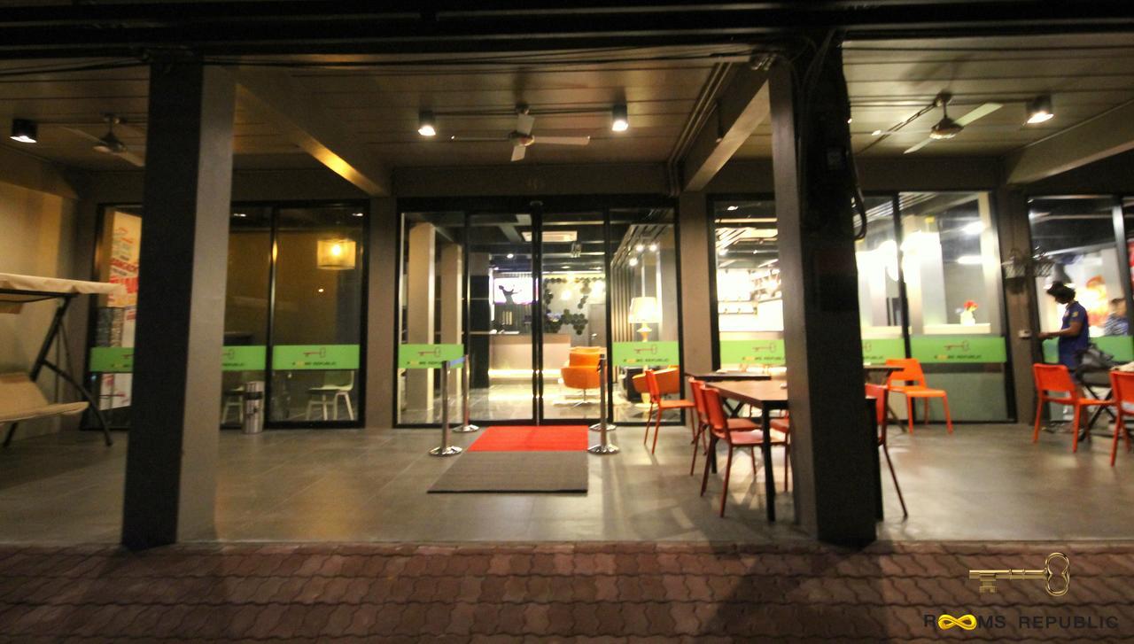 Rooms Republic Pattaya Exterior photo